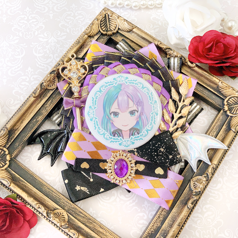 G.triGerオリジナル 推し活グッズ】羽付きロゼット(悪魔)【缶バッジ 痛