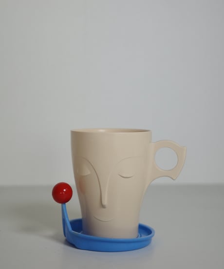 Cup
