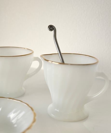 Pitcher & Pot