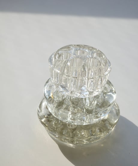 Pinholder