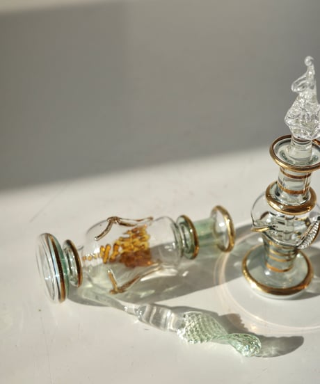 Parfum Flakons (B
