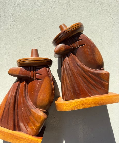 Bookends