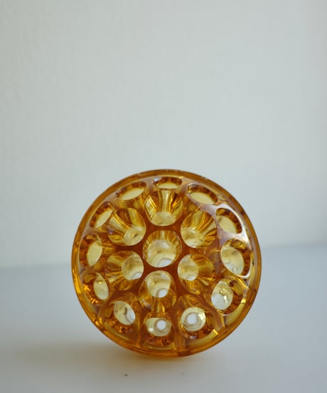 Pinholder