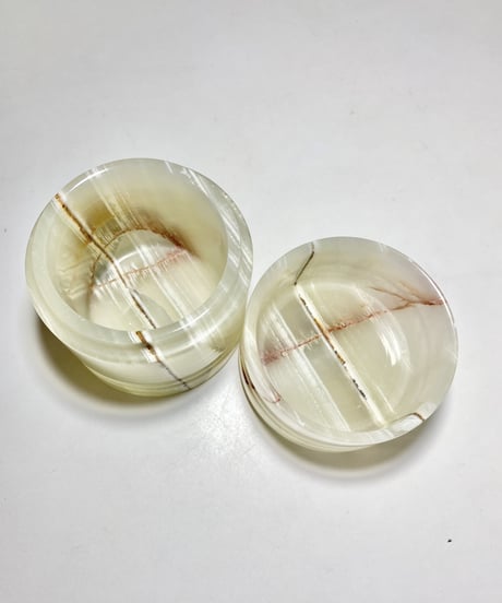 Onyx Pot