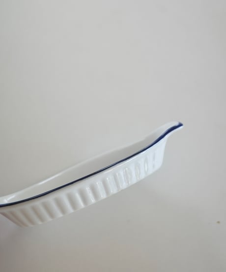 Tray