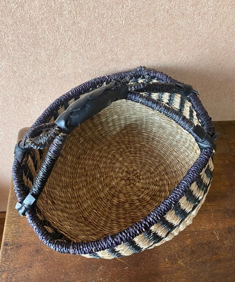 Basket  -M-