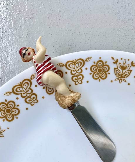 Butter knife