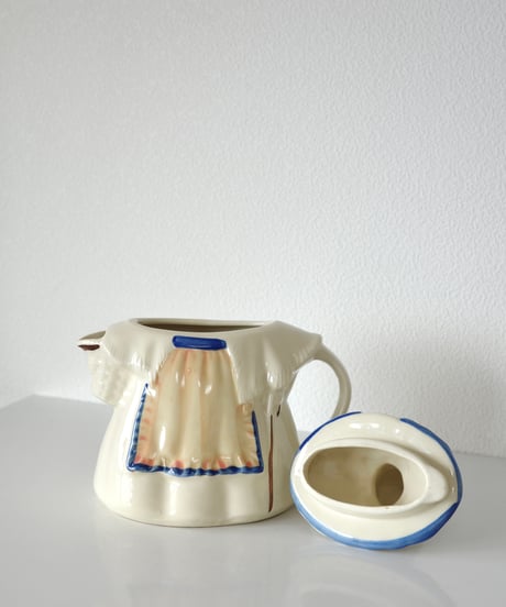 Tea Pot
