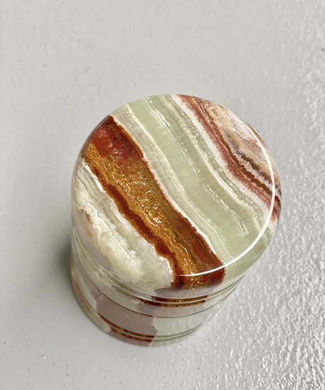 Onyx Pot