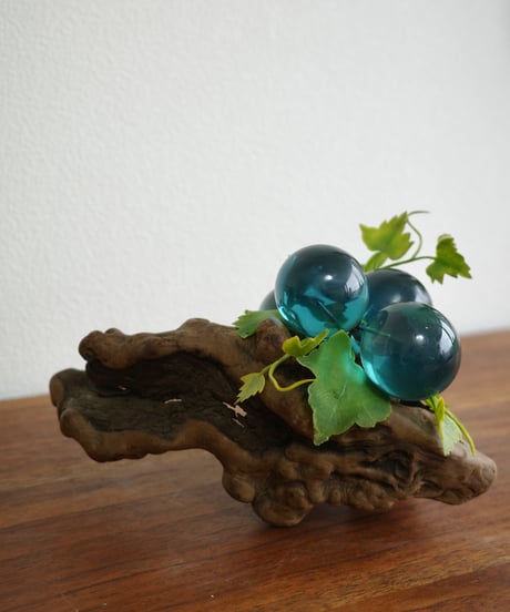 Lucite Grapes