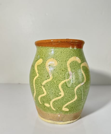 Pot / Vase