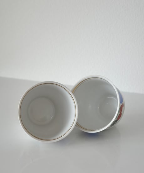 Cup