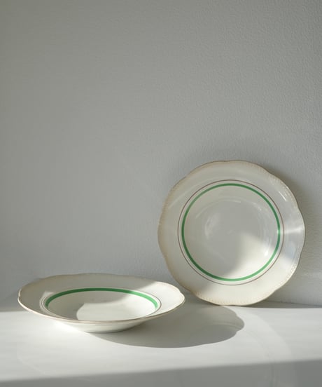 Plate
