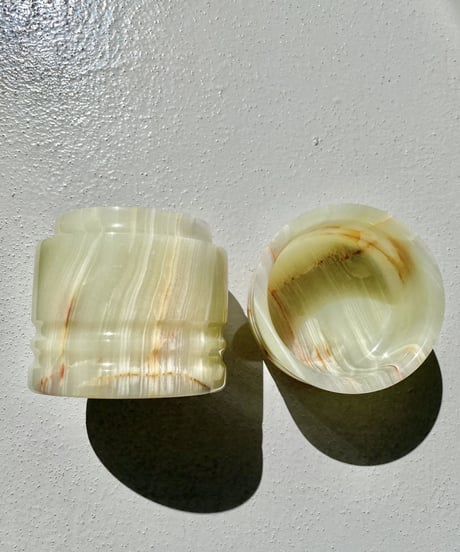 Onyx Pot