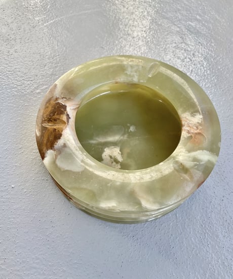 Onyx Ashtray -L-