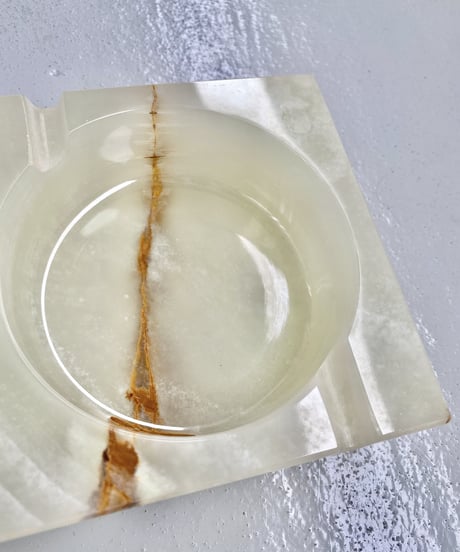 Onyx Tray