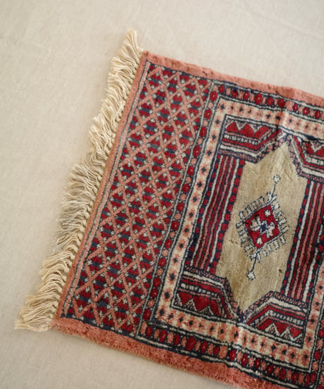 Rug