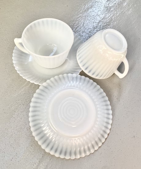 PETAL Cup & Saucer