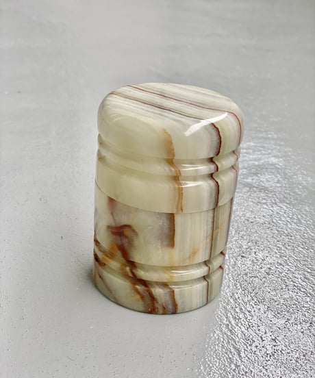 Onyx Pot