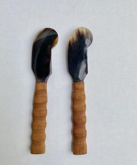 Butter knife