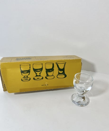 "Michael Bang" Glass