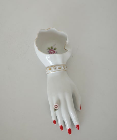 Hand