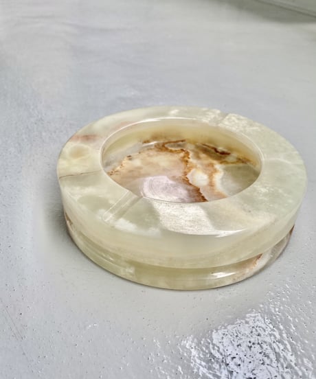 Onyx Ashtray -L-