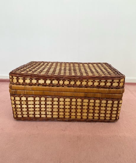 Picnic Basket ①