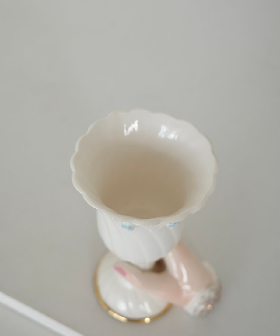 69f1fc250f090c6423894a2d