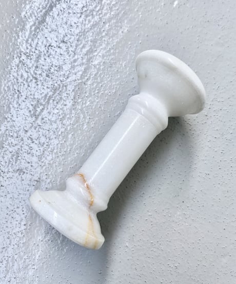 Candle holder
