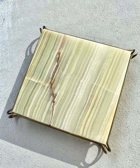 Onyx Tray -Q-