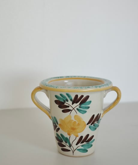 Vase 1
