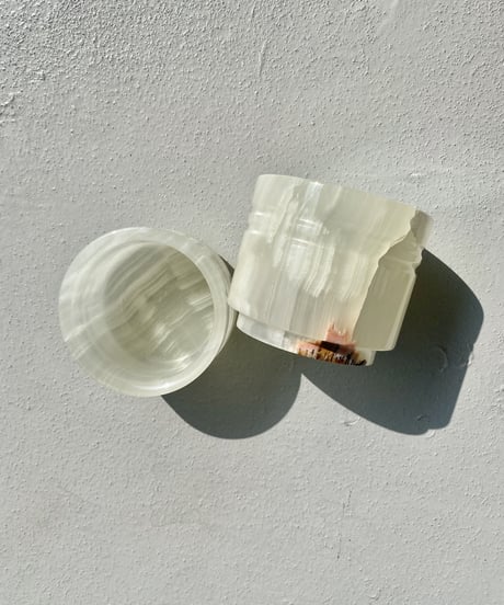 Onyx Pot