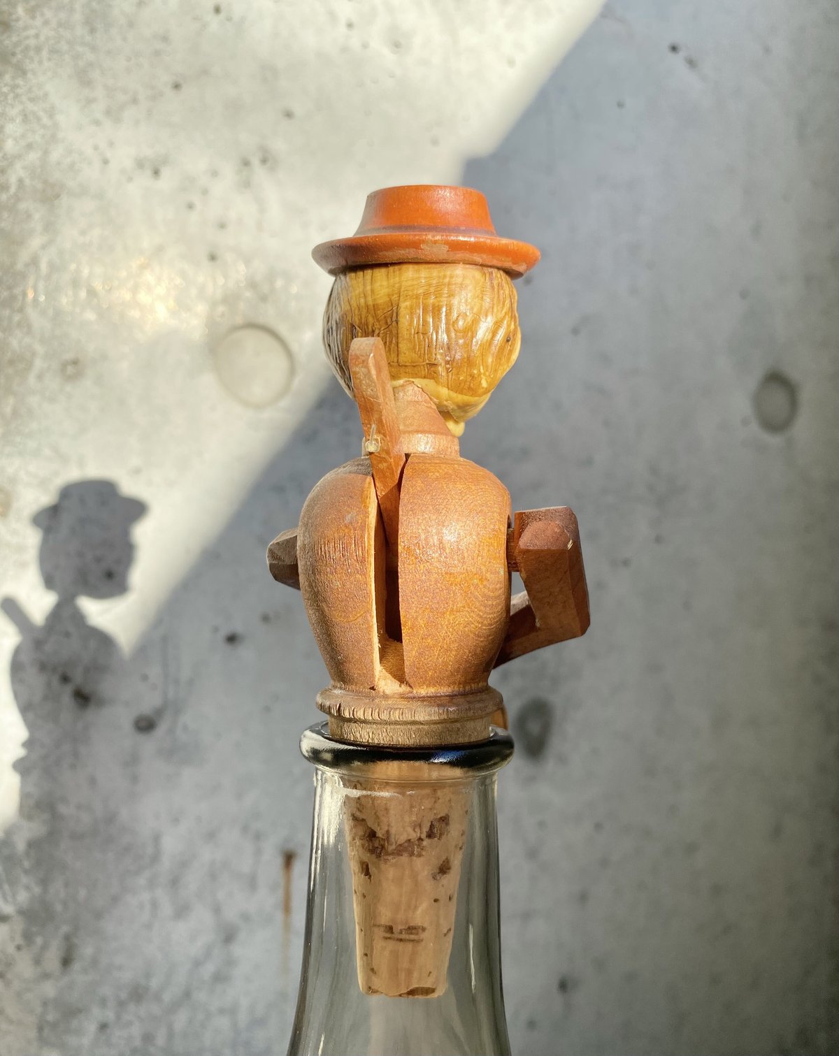 アンティーク　木彫り　人形からくり ボトルストッパー　4個 アンティーク 木彫り 人形からくり ボトルストッパー 4個 Drunk | Teilen