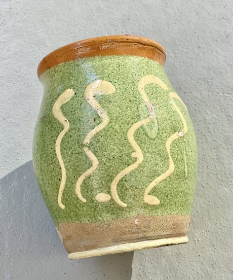 Pot / Vase