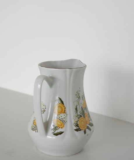 Jug / Vase