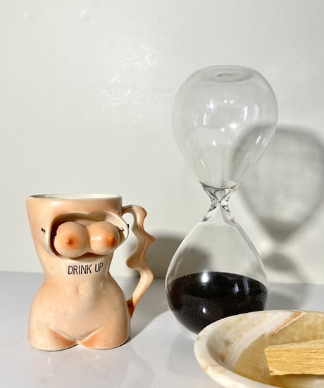Sculpture / Hourglass