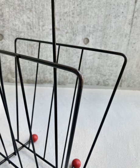 Magazine Rack