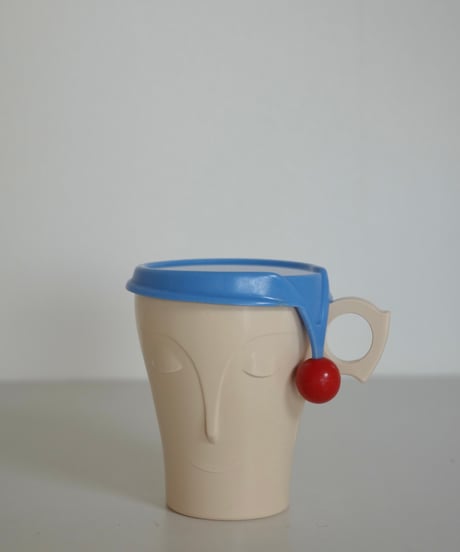 Cup