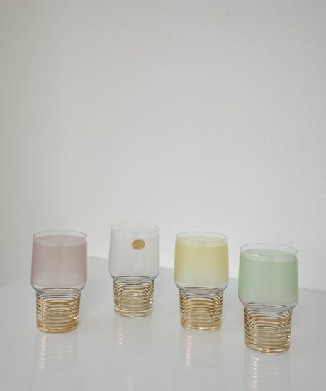 Glass "B"