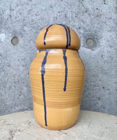 Canister / Pot