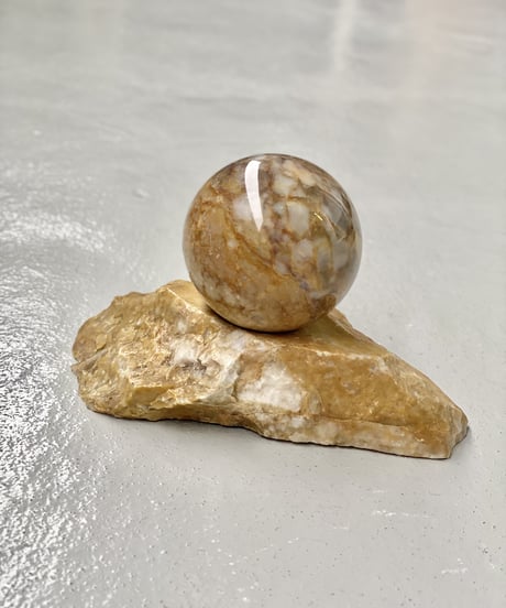 Sculpture -M-
