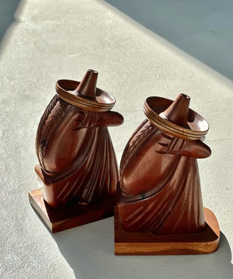 Bookends