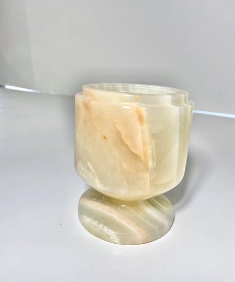 Candle holder