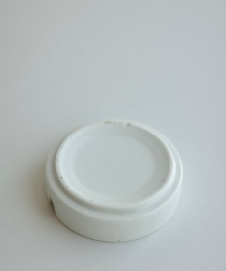 Tray