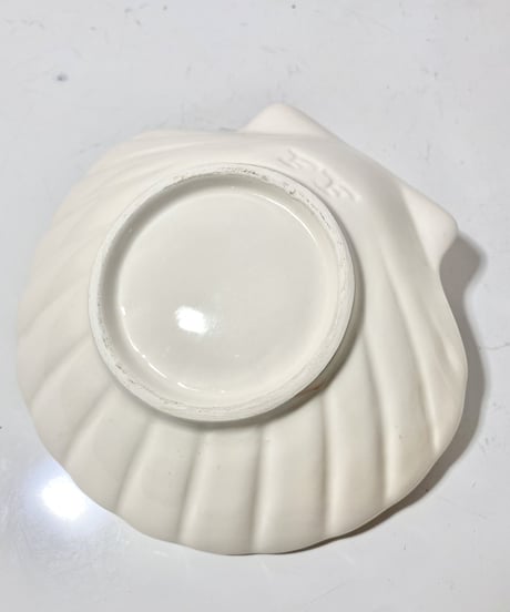 Tray