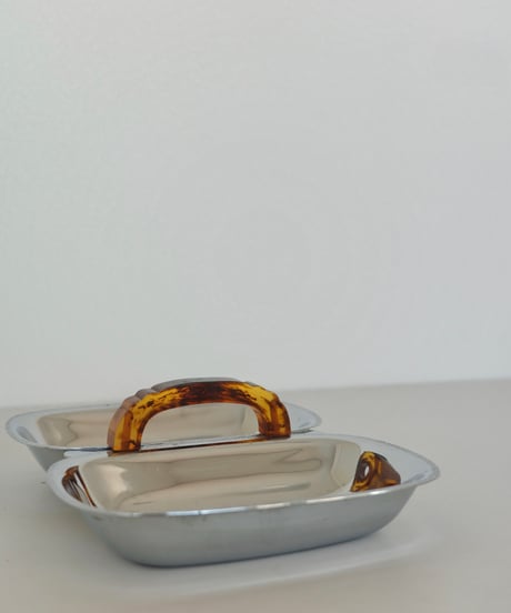 Divided Tray
