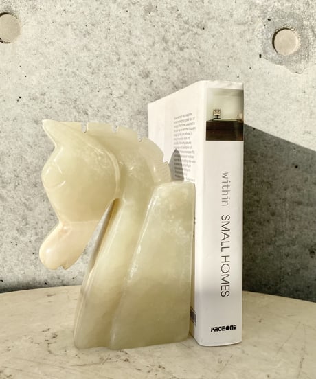 Bookend