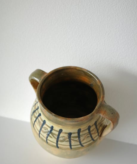 Pot / Vase