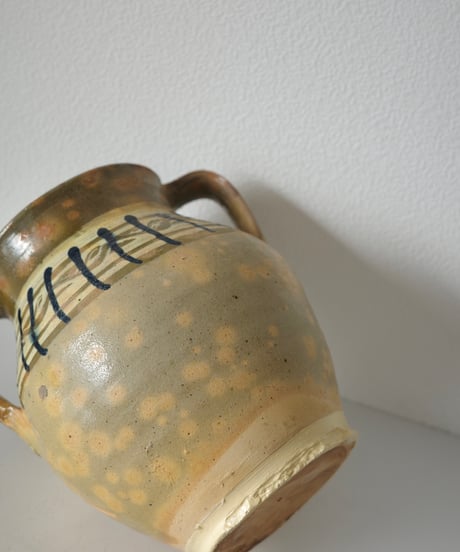 Pot / Vase